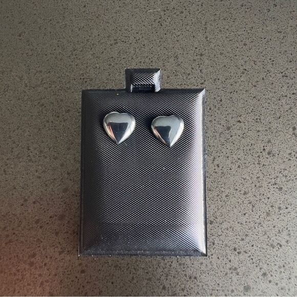 Elegant Set of Sparkling Earrings - Teardrop, Round, Heart Designs Crystals - Picture 6 of 8